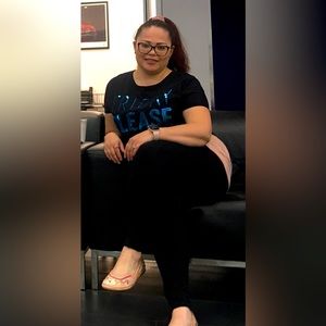 💎Deal find💎 Friday Cropped T-Shirt